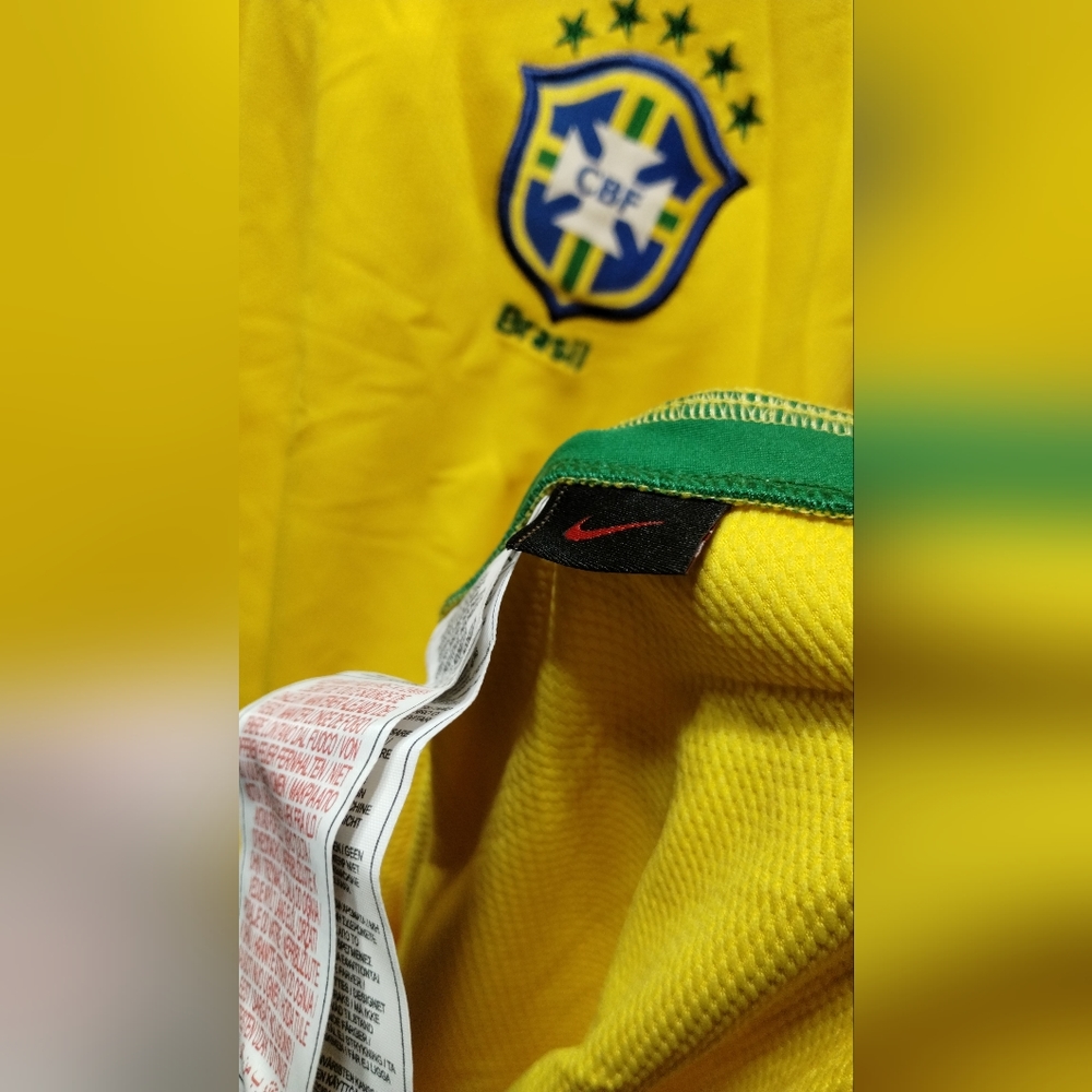 2008 home Brazil jersey new with tags - Picture 8 of 10